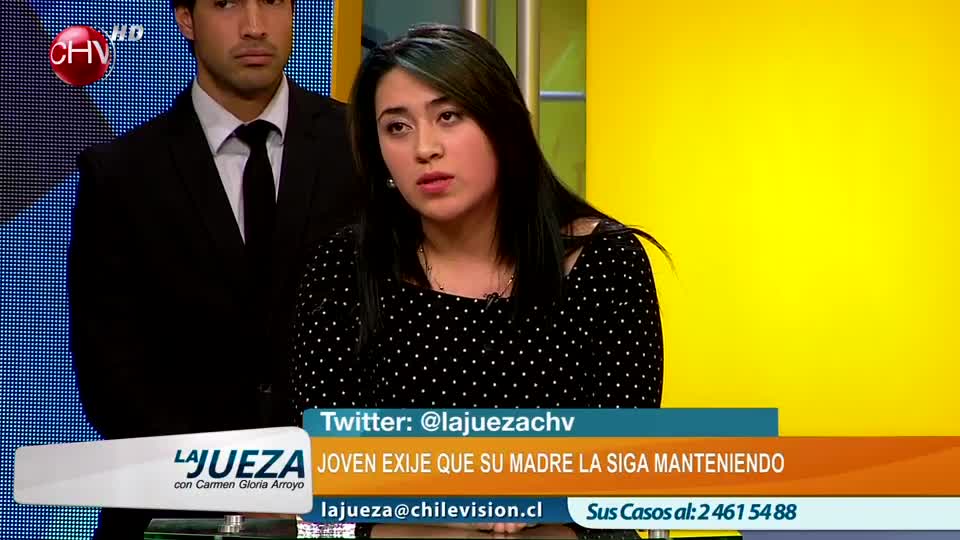 Joven vive con su pareja y exige que su madre la siga manteniendo (1/2)