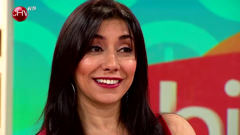 ¡Carmen Gloria realizó tratamiento para extirpar su sensual lunar! La especialista explica los detalles