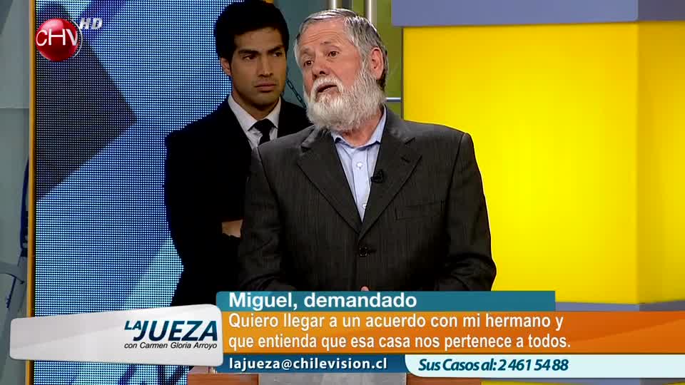 Hermanos se enfrentan por venta de casa heredada de sus padres (1/3)