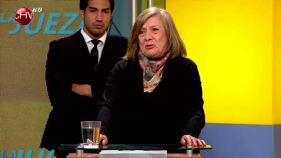 Luisa demanda a su hija para que pida a su ex pareja que ayude con la enfermedad de su nieto (Parte 1)