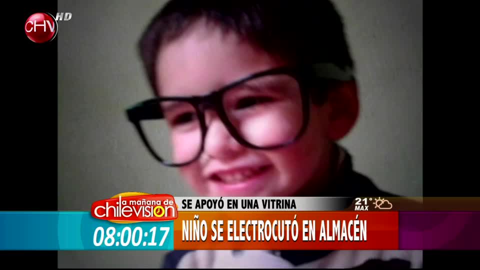 Niño se electrocutó en la vitrina de un almacén en Maipú