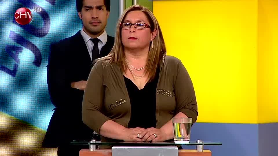 Mujer le exige al padre de sus hijos que responda económicamente
