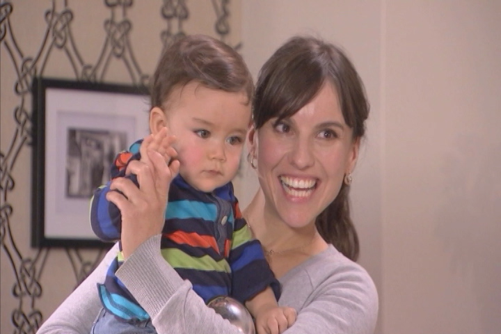 Las 2 Carolinas: La traición de Rebeca