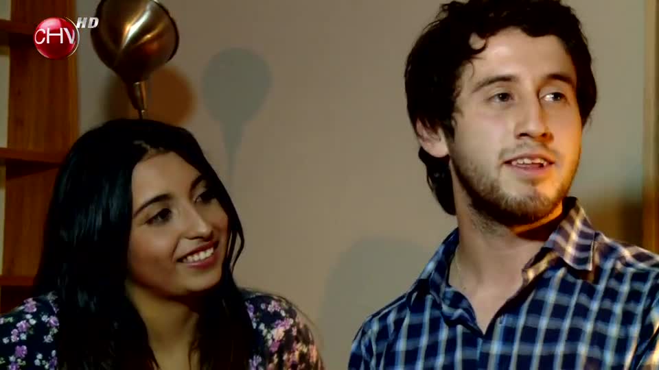 Alejandro sorprendió a todos tras su reacción con actriz de Manos Al Fuego