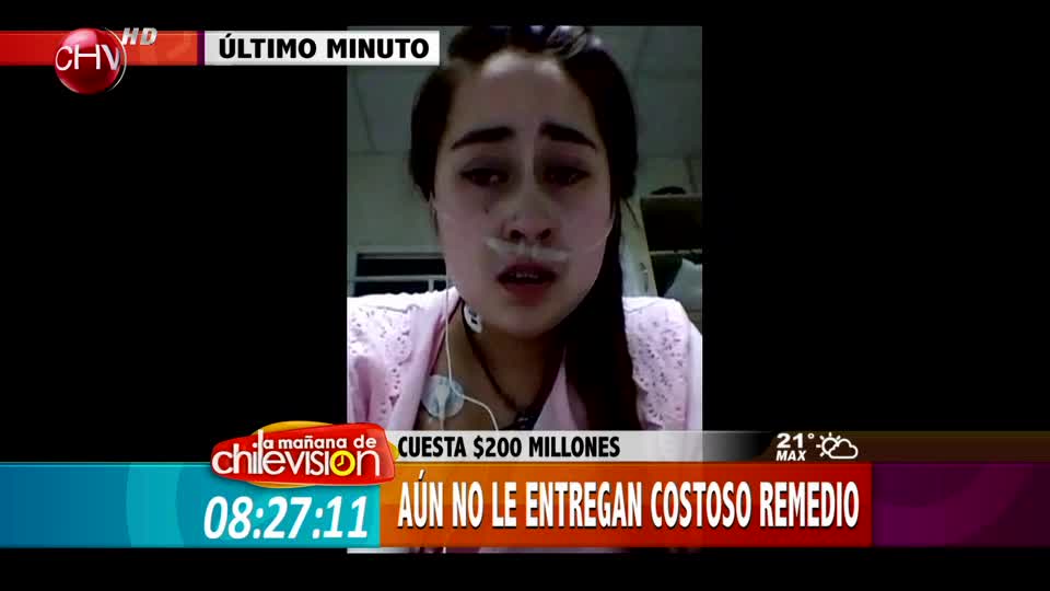 Adolescente que necesita costoso remedio realiza dramático llamado a Ministra de Salud