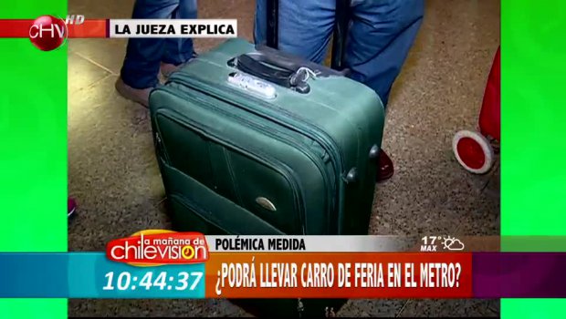 Polémica medida prohibirá bultos en Metro de Santiago