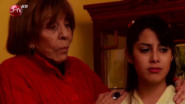 Lucero es una niña brillante pero su hermana no la dejará estudiar (Parte 3)