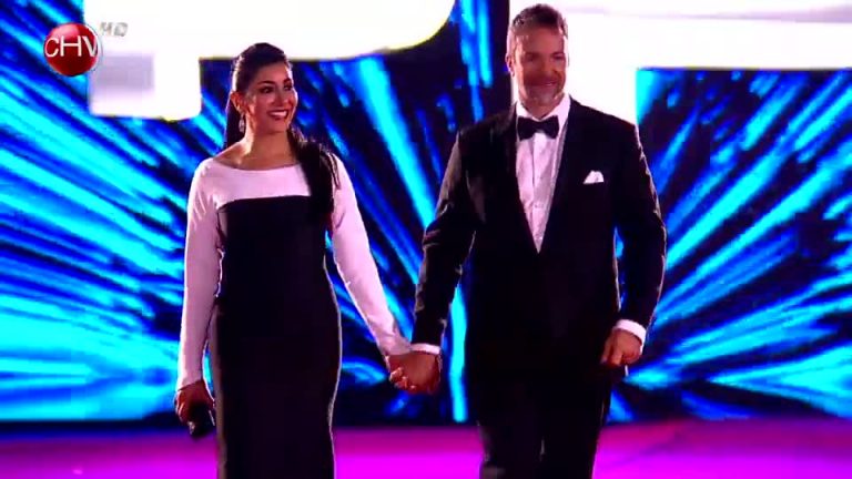 Carmen Gloria Arroyo y Bernardo Borgeat lucieron su amor en la alfombra roja