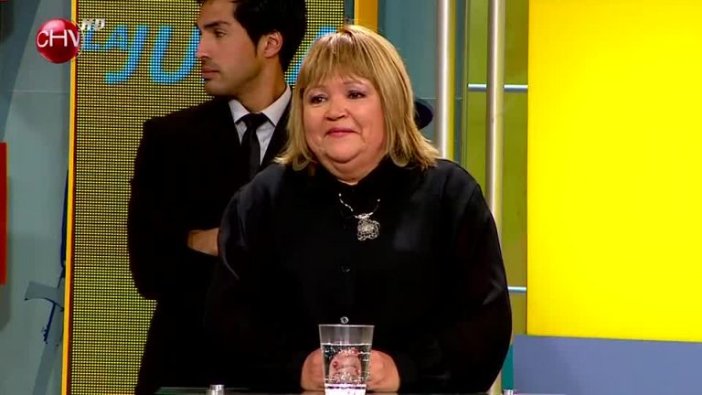 Jeanette le pide a su pareja de la tercera edad que se divorcie de una vez y que no sea 