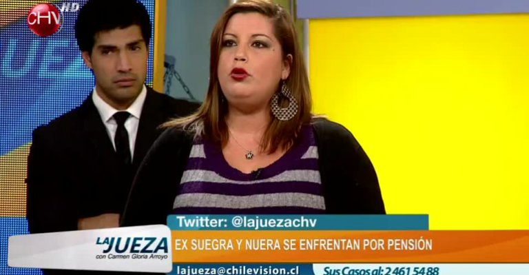 Mujer demanda a su ex suegra por pensión de alimentos