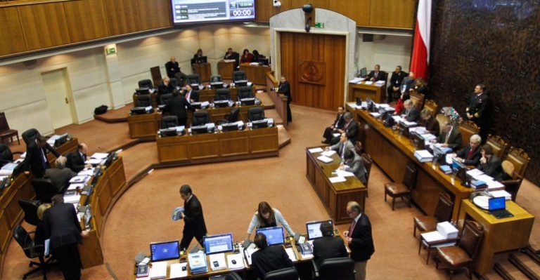 Proyecto de reforma tributaria enfrenta horas clave en el Senado