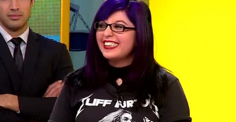 Ana pide a su pololo un exámen de ADN por supuesta paternidad con otra mujer