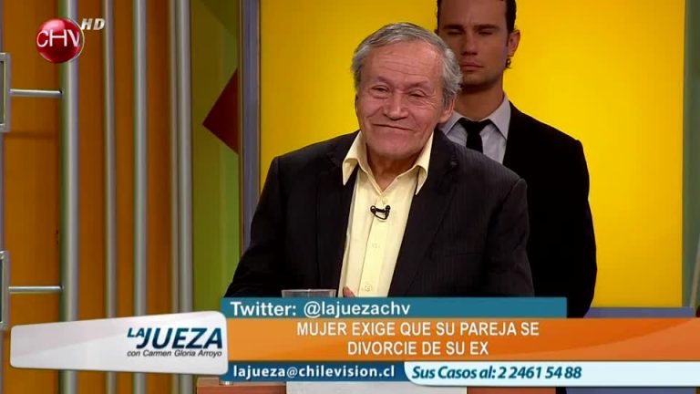 Mujer exige que su pareja se divorcie de su ex (Parte 1)