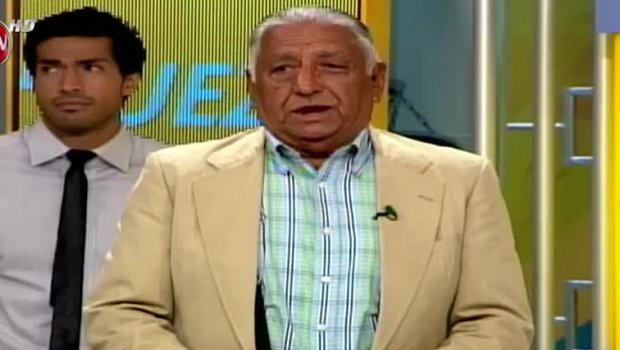 Su hijastra no lo deja vender la casa