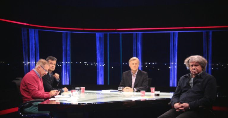 Vidal habló de los bombazos, Schmidt-hebbel se refirió a las AFP y Poduje analizó las ciudades de Chile