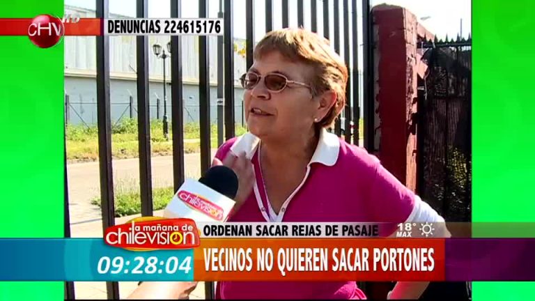 Vecinos indignados porque les quieren sacar los portones que protegen sus pasajes (Parte 1)