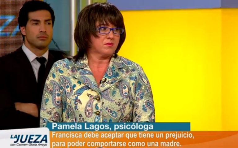 Francisca quiere que su ex esposo sea más estricto con su hija porque no acepta su sexualidad