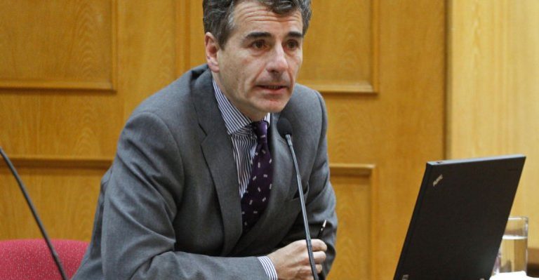 Velasco asegura que no tiene registro de haber recibido aportes de Penta