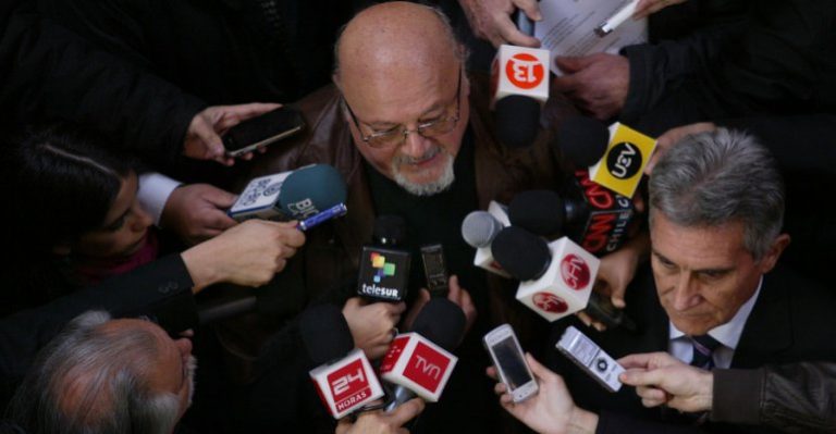 Canciller llama en consulta al embajador Contreras tras polémicas declaraciones