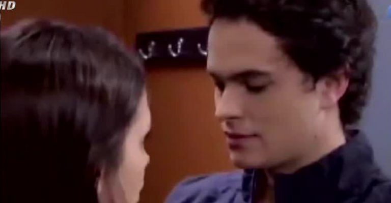 Relación entre Bárbara Vélez y Augusto Schuster  habría terminado