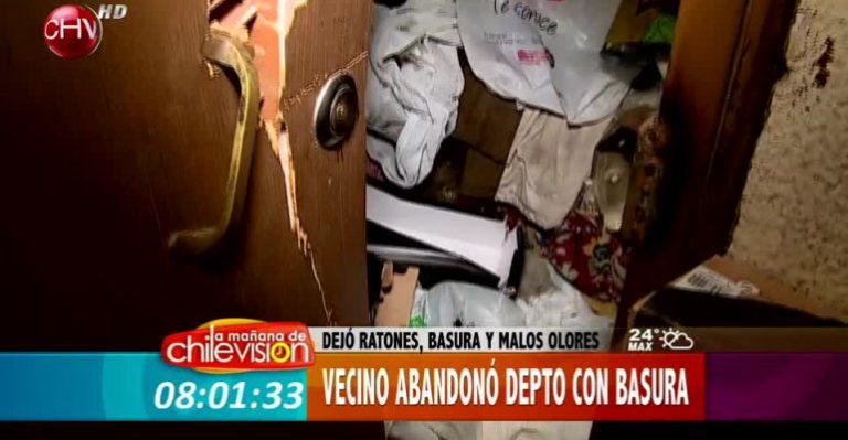 Vecino abandonó departamento y lo dejó lleno de basura