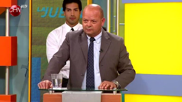 Miguel demanda que su hija deje de 