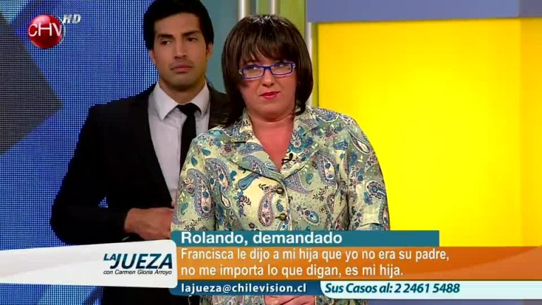 Padres se enfrentan porque la madre no acepta a su hija lesbiana (3/3)