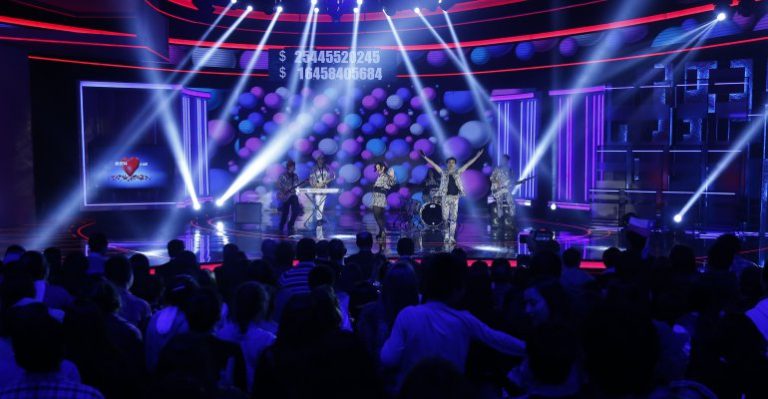 Miranda! se hizo presente y abrió el show en el Teatro Teletón