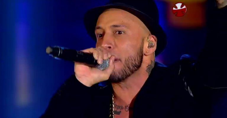 Alexis y Fido hicieron estallar el Teatro Teletón tras cumplir la meta de 2014