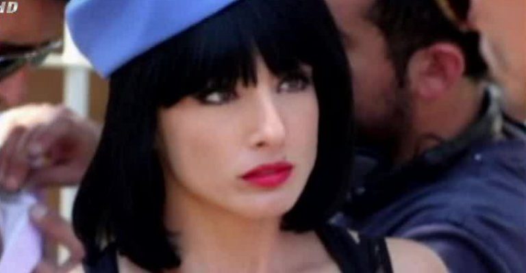 Manne Swett ahora luce coqueto pelo negro