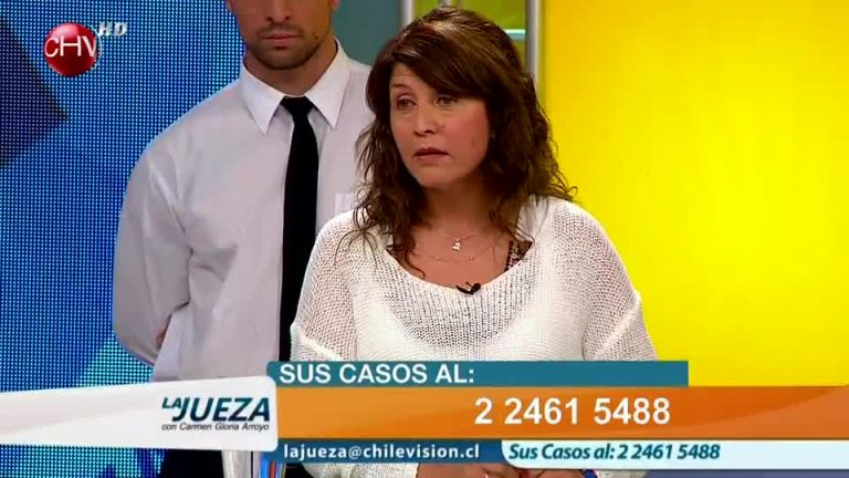 Mujer maltratada por su ex esposo quiere el divorcio para rehacer su vida (1/3)