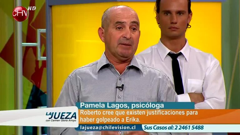 Mujer maltratada por su ex esposo quiere el divorcio para rehacer su vida (2/3)