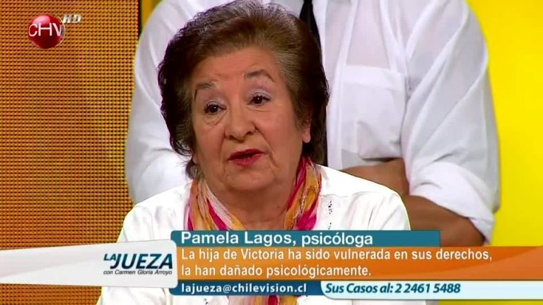 Demanda a su vecina porque ella no se preocupa de su pequeña hija (3/3)