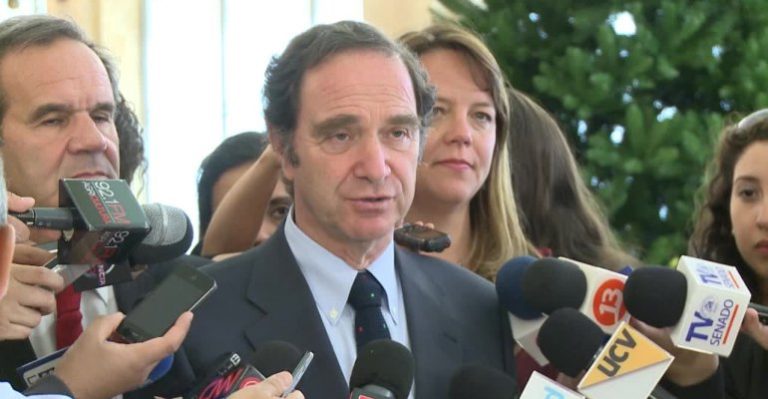 Alianza pide a contralor anular normativa que prohibe publicar resultados del Simce