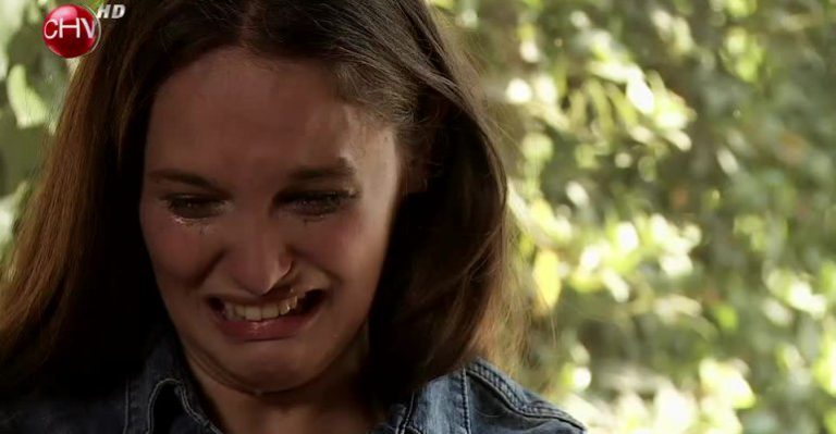 Mi mamá se cree joven y complica la relación mi pololo