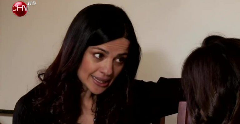 Mi padre trajo un monstruo a la casa y la quizo convertir en mi madre