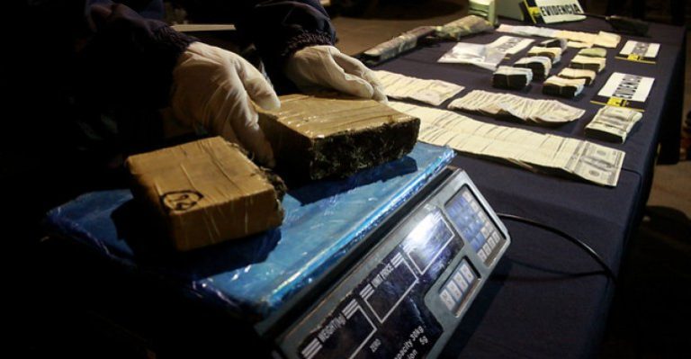 Las insólitas formas de los narcotraficantes para trasladar droga este 2014