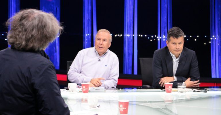 Acuerdo entre Cuba y EE.UU., reforma educacional y demanda de Bolivia marcaron el último capítulo 2014