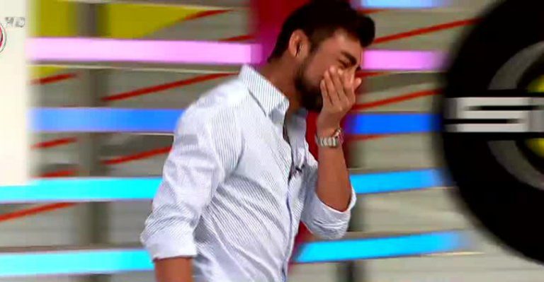 El exabrupto entre Paulina Rojas y Caniulef por el olor de su pelo