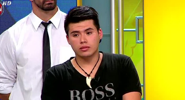 Esteban pide que su madre le pague el crédito y deje de increpar a su polola