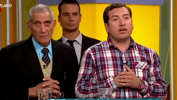 Vecinos discuten por privatización de un camino