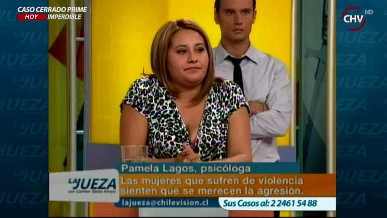 Madre no está de acuerdo con la relación de su hija (3/4)