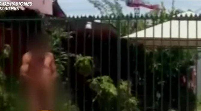 El enigma del hombre de Maipú que se pasea desnudo por las calles