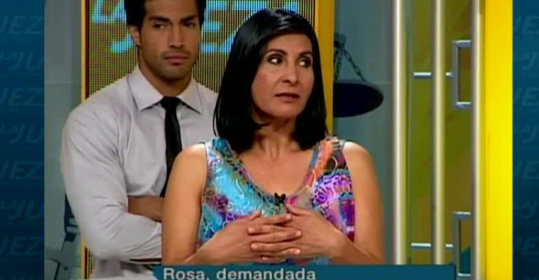 Hermanastras en conflicto por abuelo enfermo