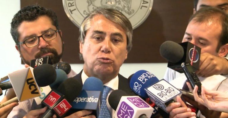 Ex diputado UDI que habría pedido dineros a Penta asume en Tribunal Constitucional