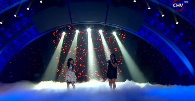 El duelo de Ainhoa y Antonia por el puesto de cantante del segundo equipo