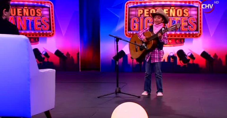 Pequeños cantantes buscan ser parte del tercer equipo