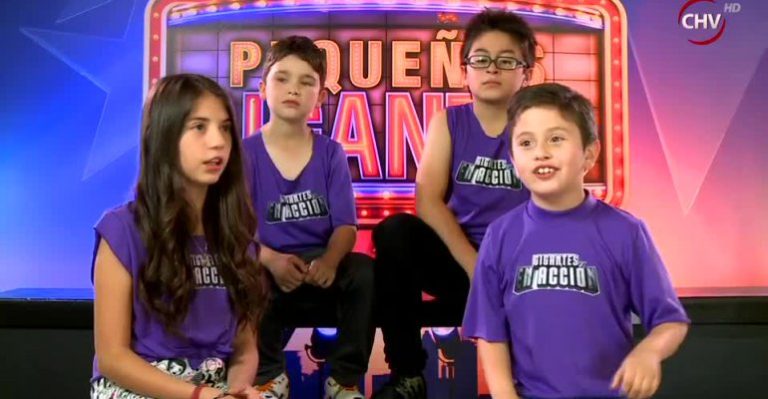 Gigantes en Acción se robaron la película con un nutrido repertorio pop