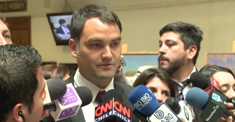 UDI descartó conflicto de interés directo de Ernesto Silva durante votación de Ley de Isapres