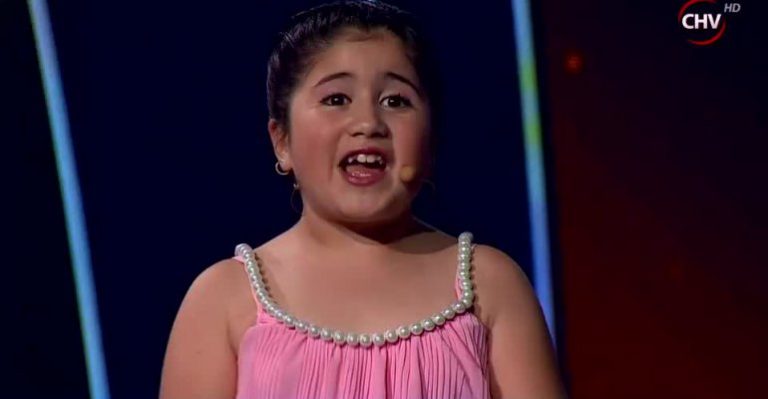 Luciana de Los Fantásticos se robó las miradas con especial interpretación de un tango